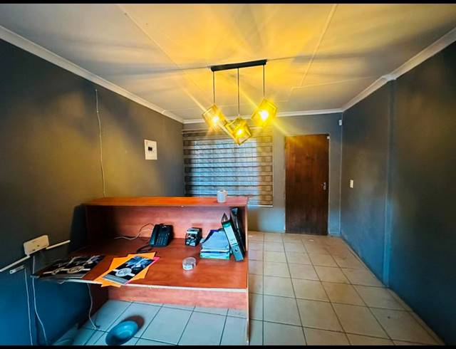 3 BEDROOM PROPERTY TO RENT IN VOSLOORUS EXT 6